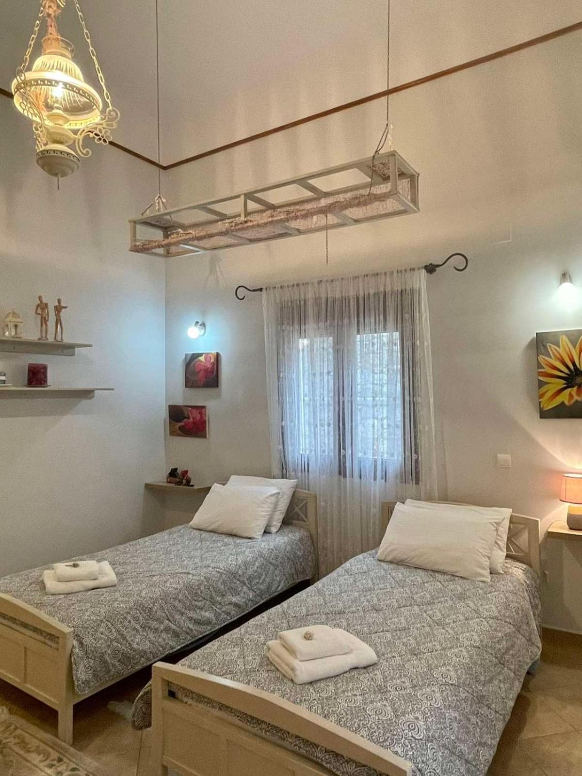 Villa Next To The Sea!! Myrties ภายนอก รูปภาพ