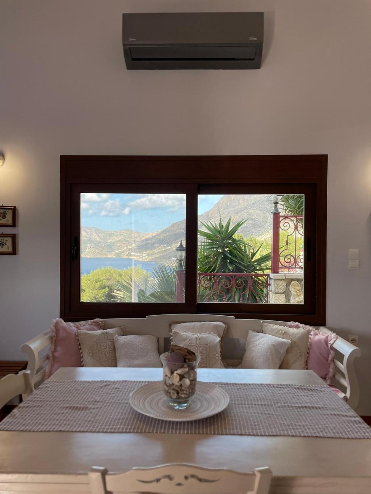 Villa Next To The Sea!! Myrties ภายนอก รูปภาพ